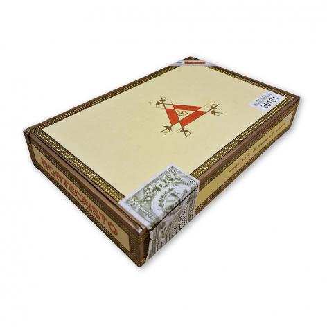 Lot 106 - Montecristo No. 2
