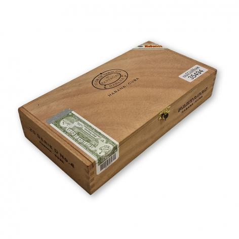 Lot 107 - Partagas Serie D No.4