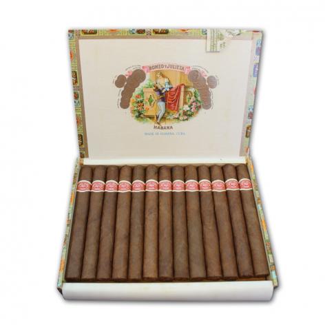 Lot 108 - Romeo y Julieta Coronas