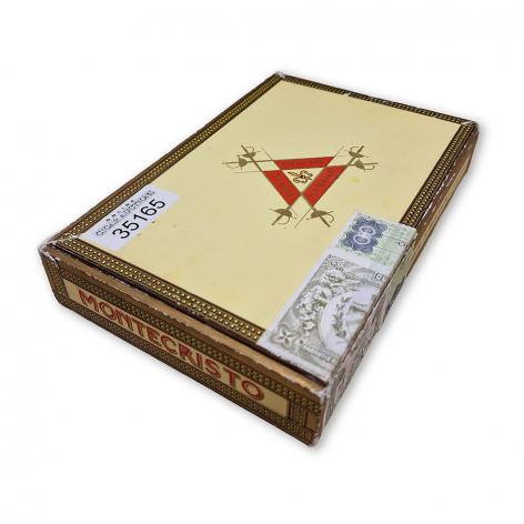 Lot 108 - Montecristo No. 4