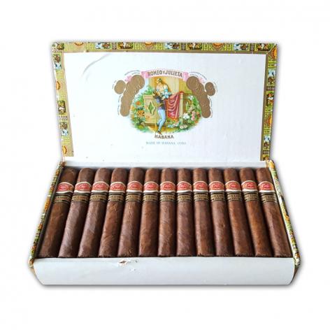 Lot 109 - Romeo Y Julieta Robusto