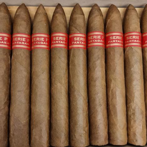 Lot 111 - Partagas Serie P.No 2