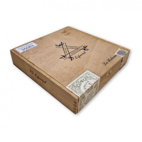Lot 112 - Montecristo Especial