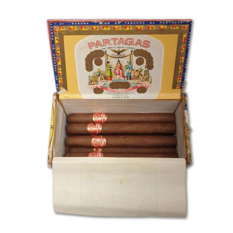 Lot 113 - Partagas Charlottes 
