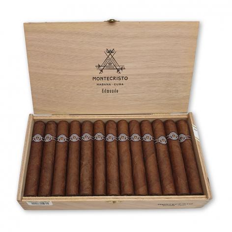 Lot 113 - Montecristo Edmundo