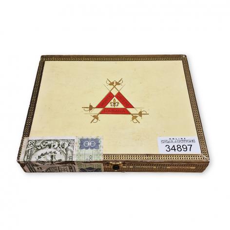 Lot 114 - Montecristo Tubos 