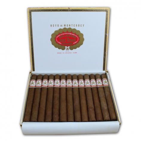 Lot 116 - Hoyo de Monterrey Churchills