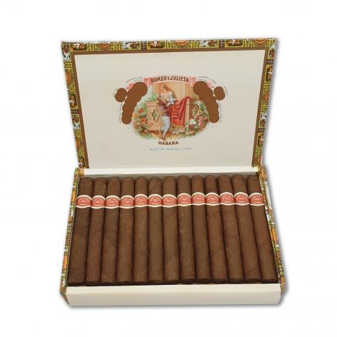 Lot 117 - Romeo y Julieta Petit Coronas 