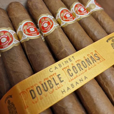 Lot 117 - Punch Double Coronas