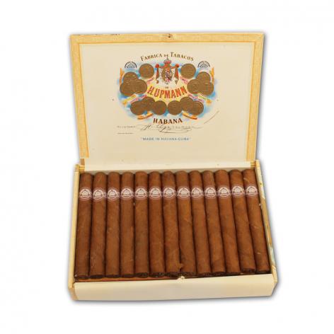 Lot 118 - H.Upmann  Petit Upmann