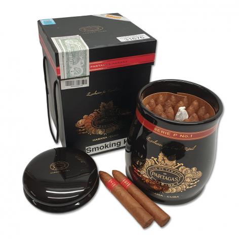 Lot 11 - Partagas Serie P No.1