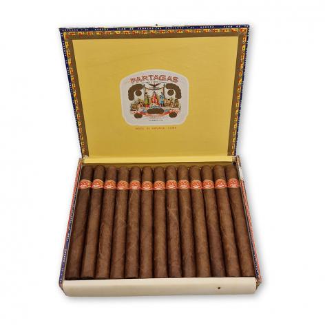 Lot 11 - Partagas Churchill de Luxe