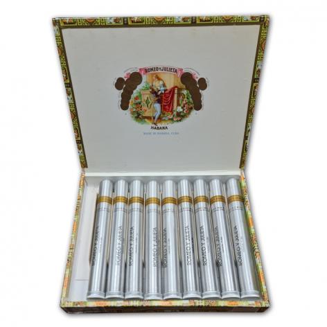 Lot 120 - Romeo y Julieta Churchills Tubed