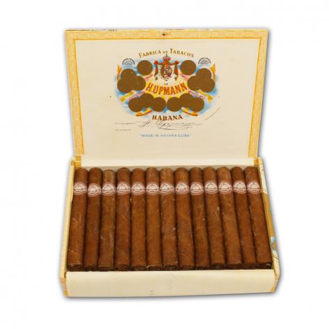 Lot 121 - H.Upmann  Petit Upmann