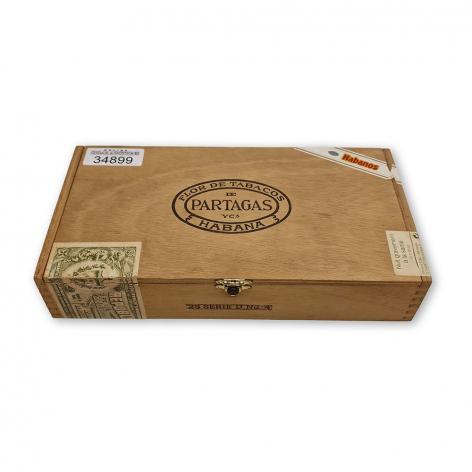 Lot 121 - Partagas Serie D No.4