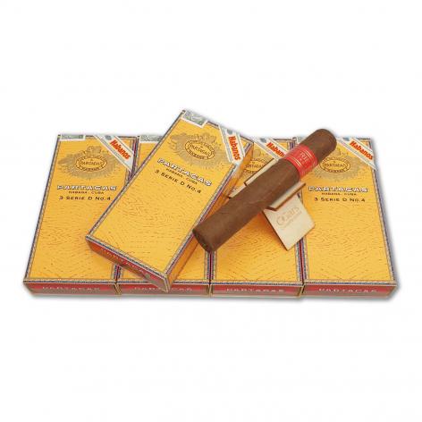 Lot 122 - Partagas Serie D No.4 
