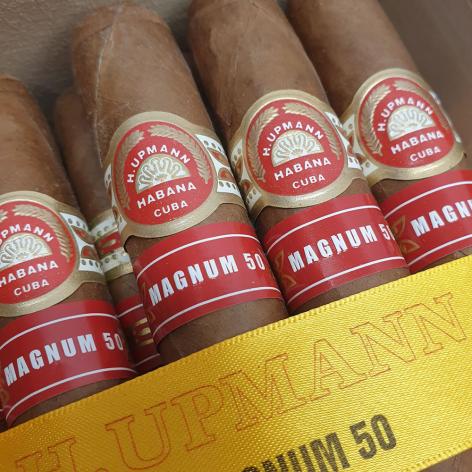 Lot 122 - H. Upmann Magnum 50