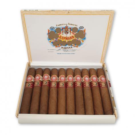 Lot 122 - H. Upmann Royal Robustos