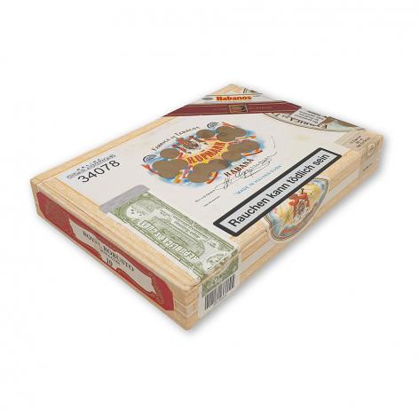 Lot 122 - H. Upmann Royal Robustos