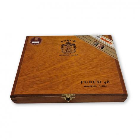 Lot 122 - Punch Punch 48
