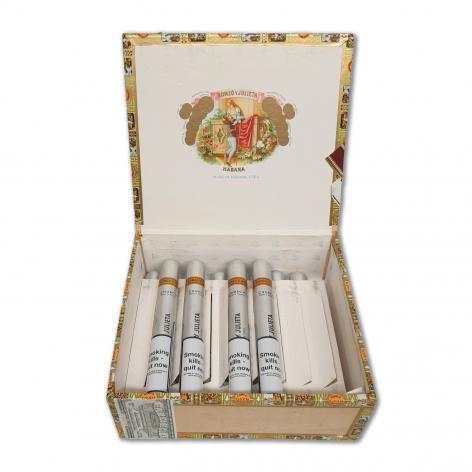 Lot 123 - Romeo y Julieta Churchills Anejados