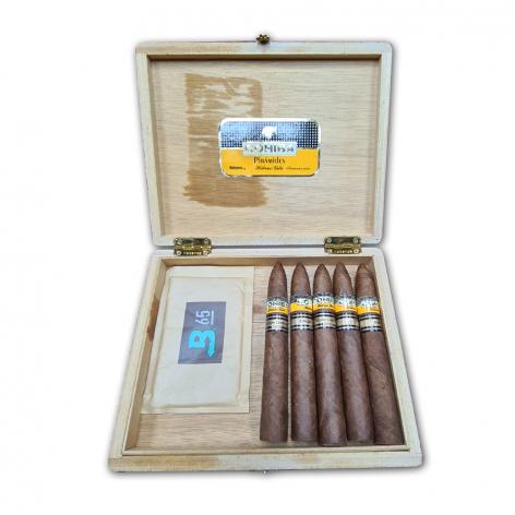 Lot 125 - Cohiba Piramides