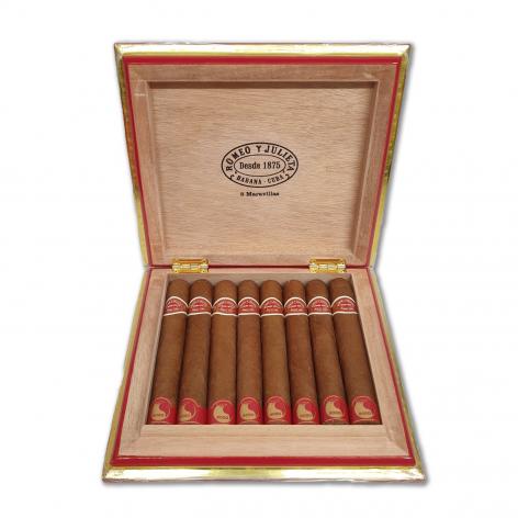 Lot 125 - Romeo y Julieta Maravilla 8