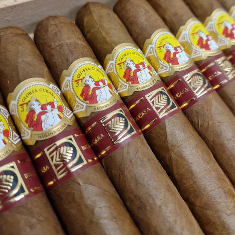 Lot 125 - La Gloria Cubana Inmensos