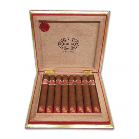 Lot 126 - Romeo y Julieta Maravilla 8