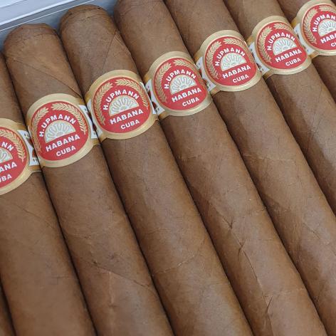 Lot 128 - H. Upmann Petit Coronas