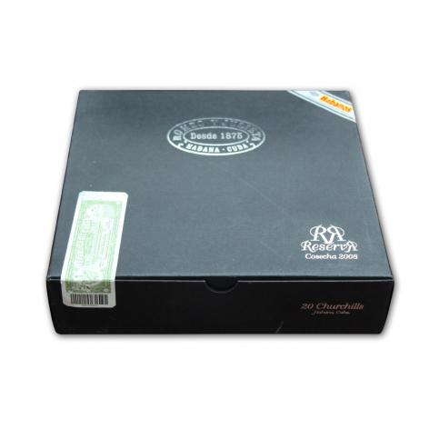 Lot 129 - Romeo y Julieta Churchills Reserva