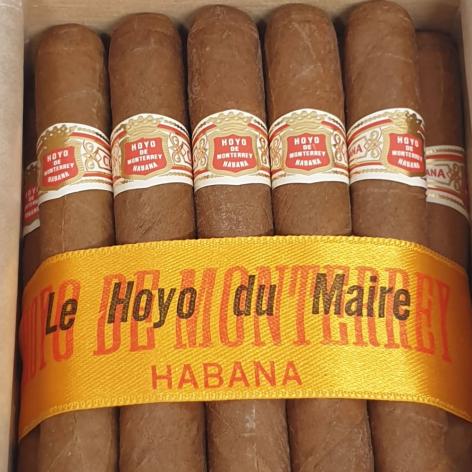 Lot 129 - Hoyo De Monterrey Le Hoyo du Maire