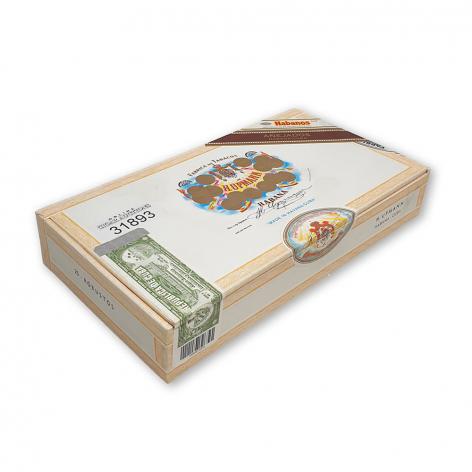 Lot 130 - H. Upmann Robustos Anejados