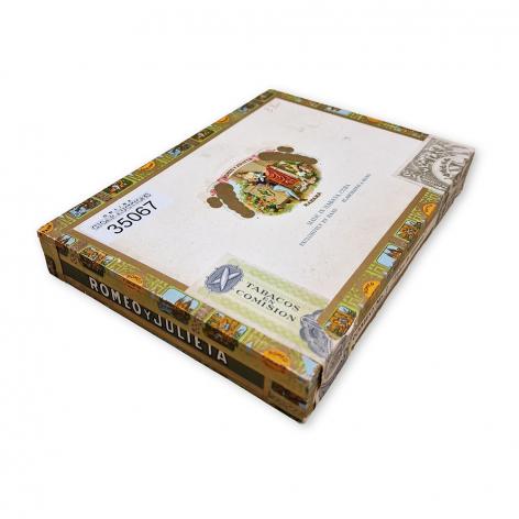 Lot 130 - Romeo y Julieta Romeo No. 1