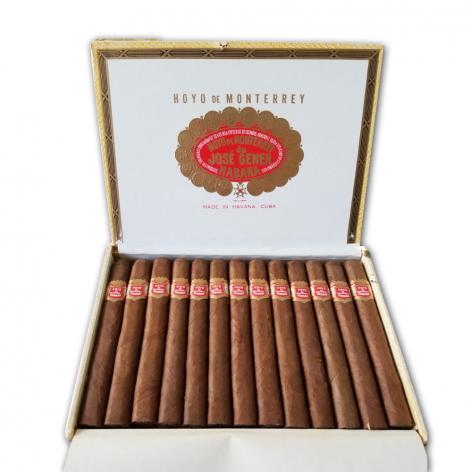 Lot 130 - Hoyo de Monterrey Coronas