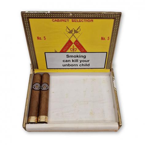 Lot 133 - Montecristo No. 5