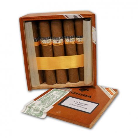 Lot 133 - Cohiba Robustos