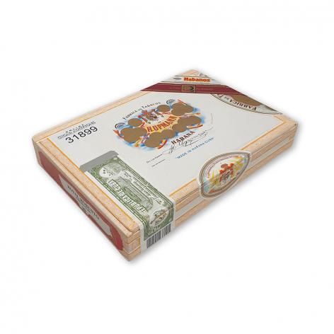 Lot 134 - H. Upmann Royal Robustos