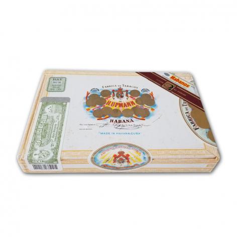 Lot 134 - H.Upmann Royal Robustos