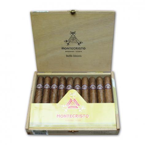 Lot 135 - Montecristo Double Edmundo