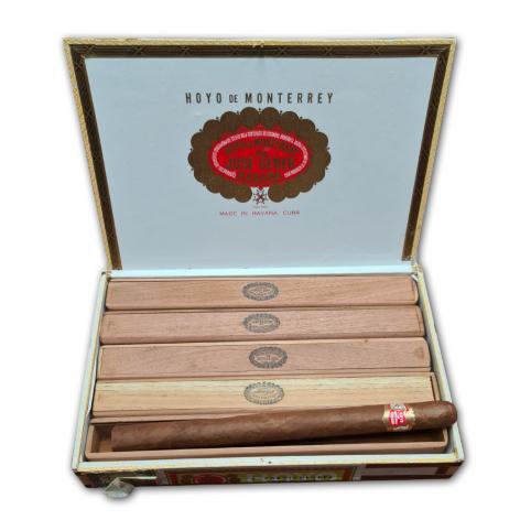 Lot 136 - Hoyo de Monterrey Partculares