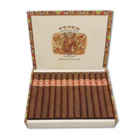 Lot 136 - Punch Coronas 