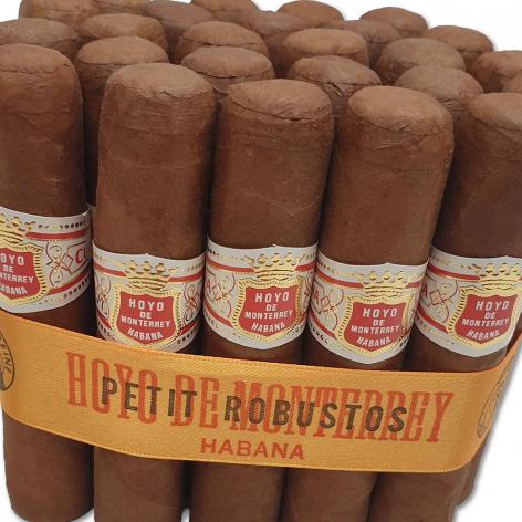 Lot 136 - Hoyo de Monterrey Petit Robustos 