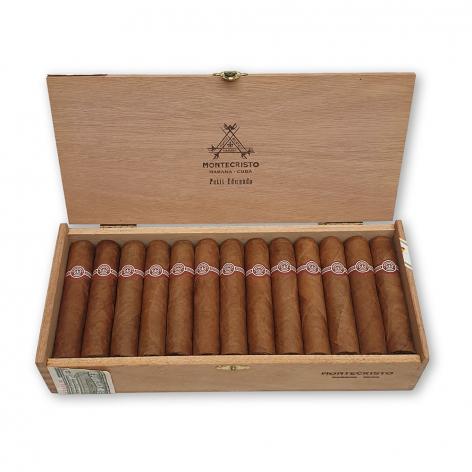 Lot 136 - Montecristo Petit Edmundo