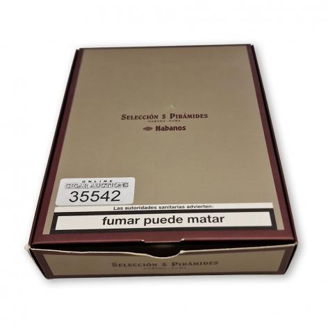 Lot 136 - Seleccion Piramide