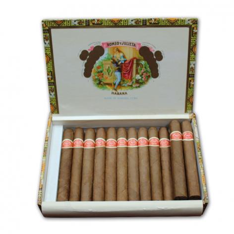 Lot 136 - Romeo y Julieta Mille Fleurs