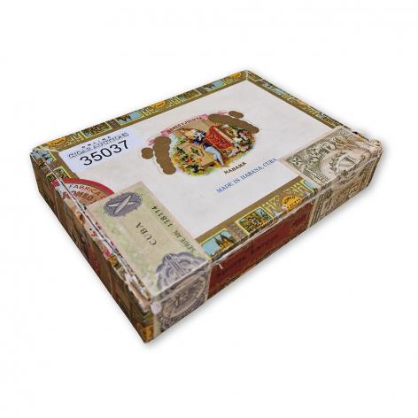 Lot 137 - Romeo y Julieta Sports Largos