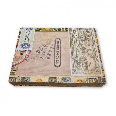 Lot 137 - Romeo y Julieta Sports Largos