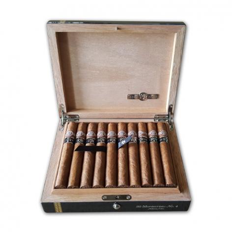 Lot 137 - Montecristo No 4 Reserva