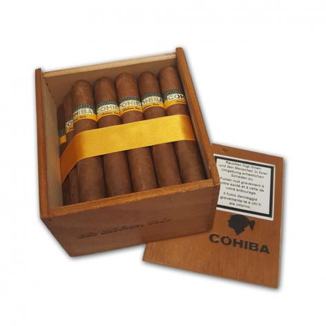 Lot 137 - Cohiba Robustos